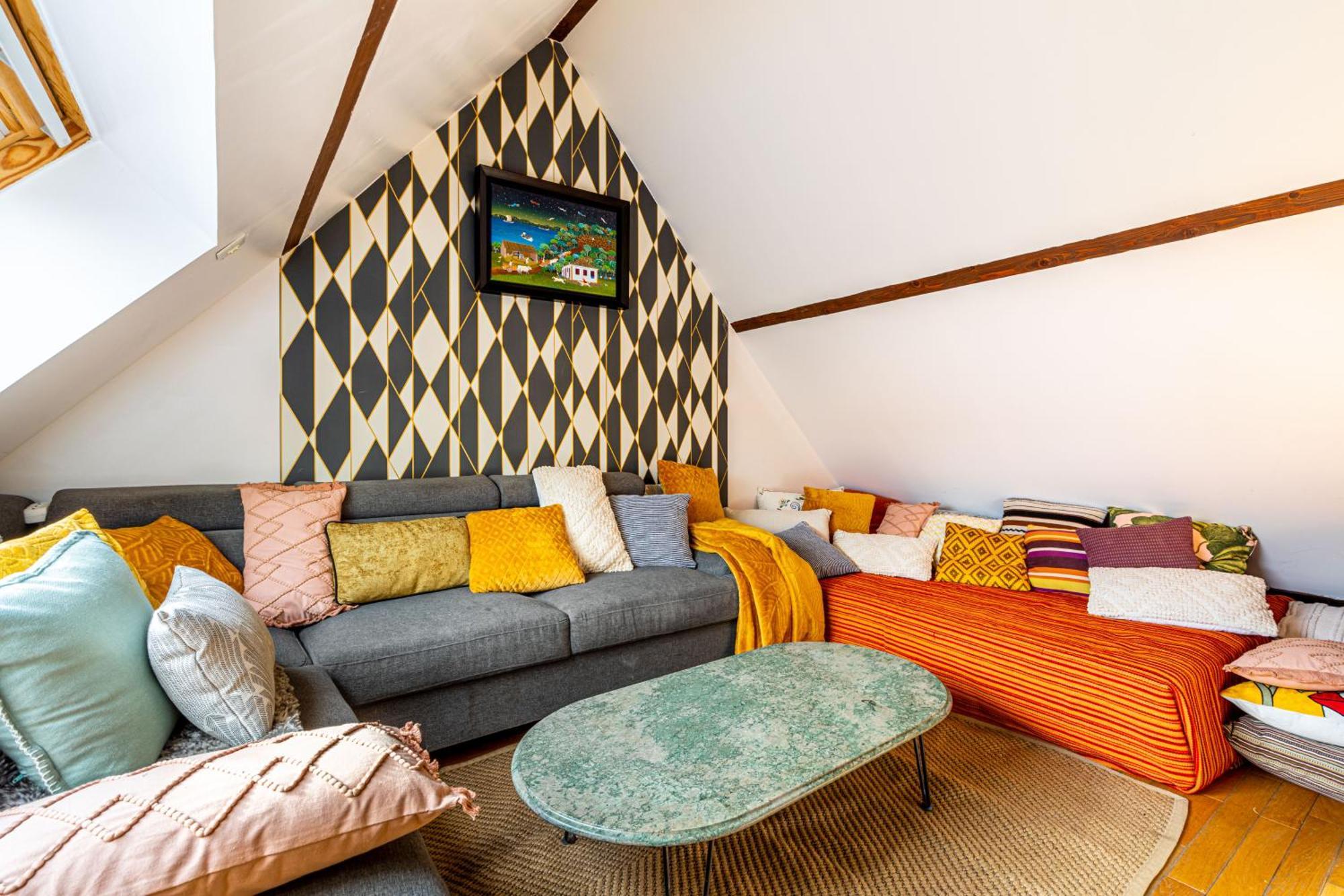 Art & Curiosity Cabinet Style Appartement With Paris View, Villa Des Ammonites 默东 外观 照片